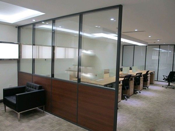 鋁合金邊框玻璃隔斷做法有那些？