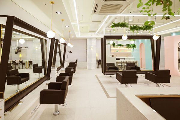  美發(fā)店如何進行裝飾布局設計？