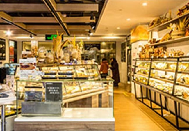 蛋糕店裝修設(shè)計知識點，讓面包店裝修不再是難事