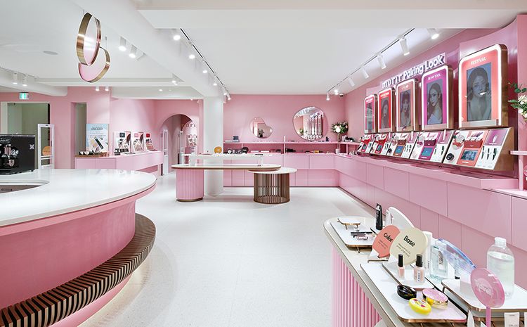 合肥化妝品店裝修怎樣才能使店面形象有特色呢？