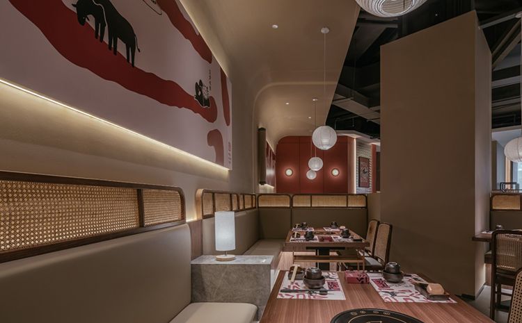 200平米的餐飲店裝修設(shè)計應(yīng)該需要注意什么？
